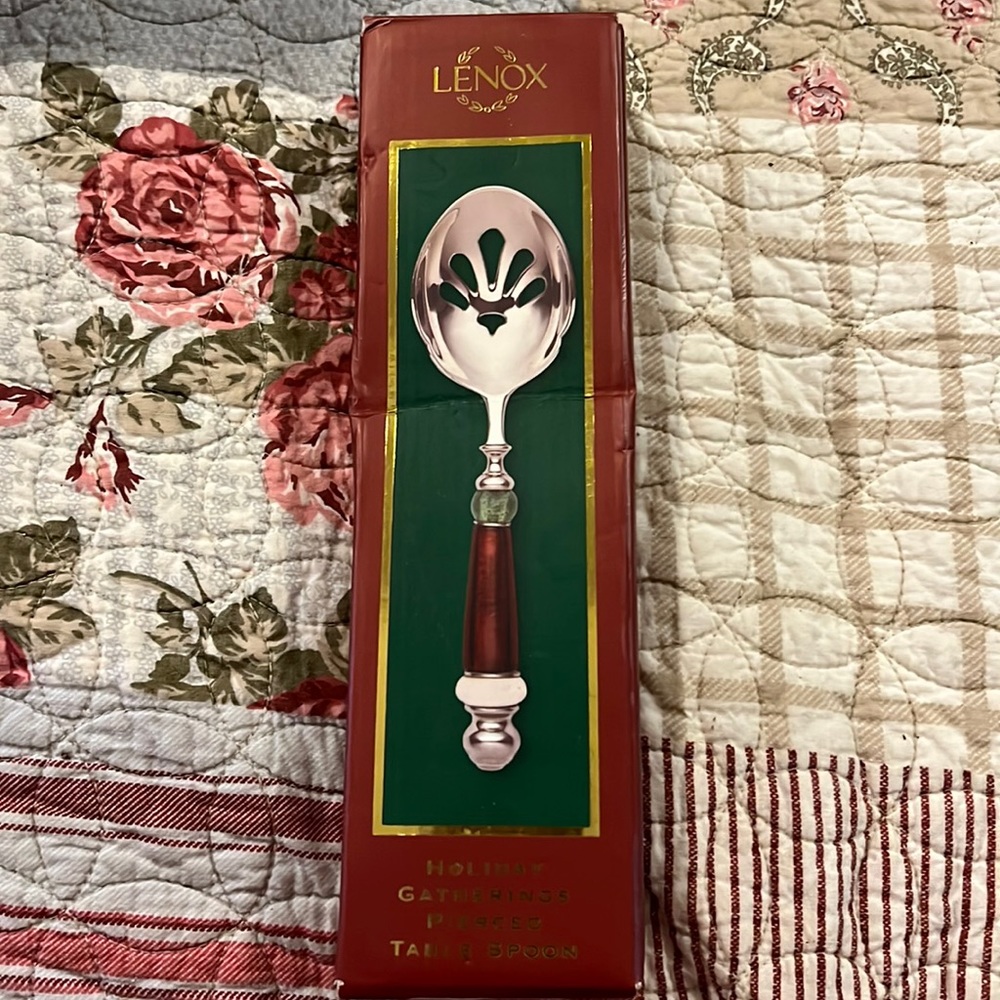 Lenox Holiday Gatherings pierced table serving spoon. NIB
